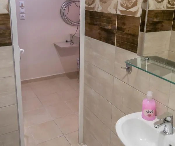 Zachos Apartmanhotel 3*